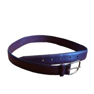 Lands End Belt Solid Brown Leather Belt with a small buckle
